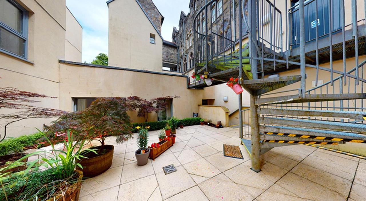 Old School Apartments Highland Club Fort Augustus Exterior foto